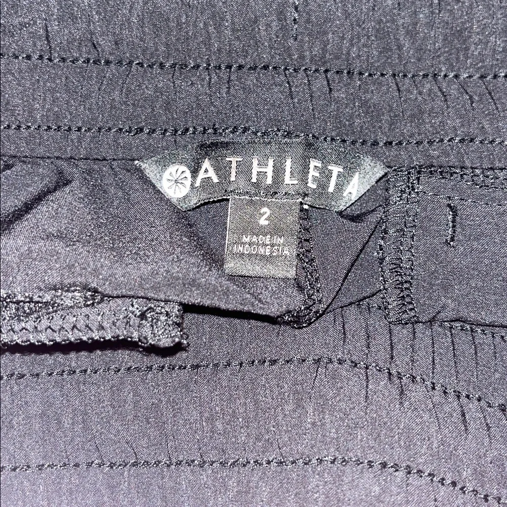 Athleta baja perforated